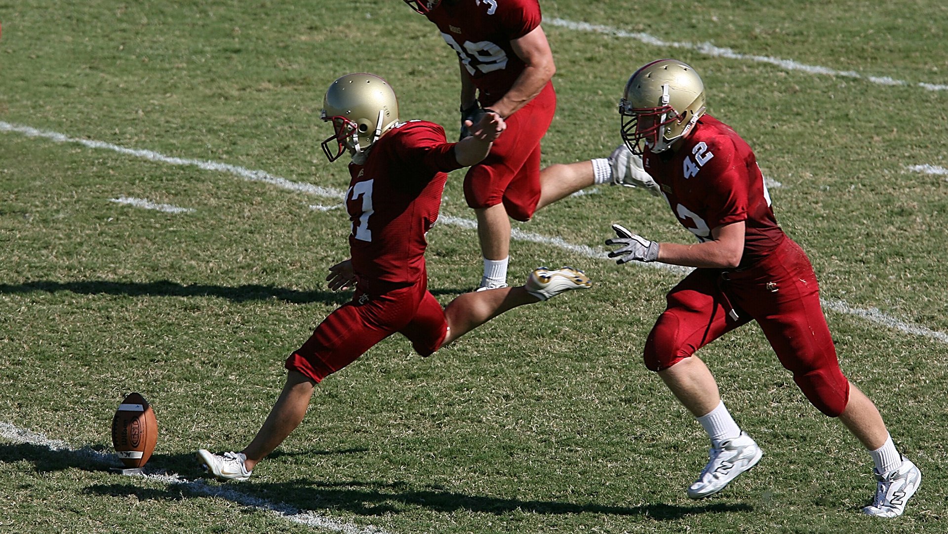 “英超精彩不断，逆转瞬间点燃现场气氛”，英超大逆转